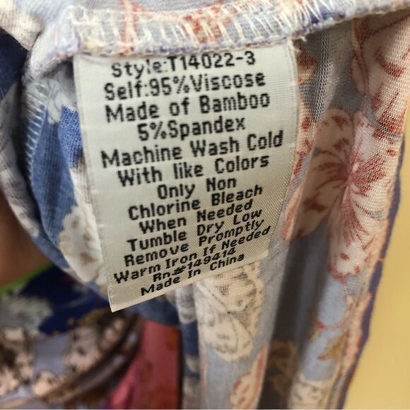 Johnny Was Cosmo Relaxed Top - Picture 5 of 6